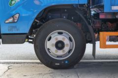 江铃 凯威宽体 143马力 4.2米单排厢式轻卡(国六)(气刹)(JX5045XXYTGE26)