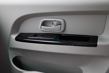�� �º�ʨX30L 82���� 1.5L��ջ���(CNG)(����)ͼƬ