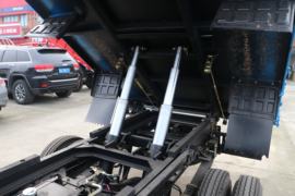 解放经典1系&nbsp;自卸车底盘                                                图片