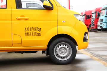 �� T32 ��׼�� 1.5L 102���� ���� 2.51��˫������΢��(����)(JKC1030SS6FL1)ͼƬ