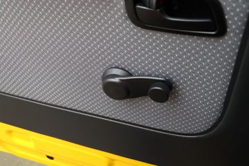 �� T32 ��׼�� 1.5L 102���� ���� 2.51��˫������΢��(����)(JKC1030SS6FL1)ͼƬ