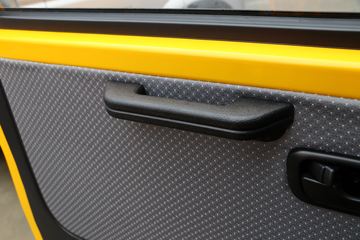 �� T32 ��׼�� 1.5L 102���� ���� 2.51��˫������΢��(����)(JKC1030SS6FL1)ͼƬ