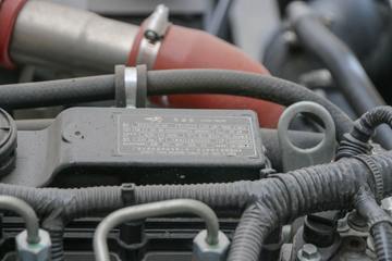 �Ͽ����� ���D30G 140���� 4.1�׵�����ʽ�ῨͼƬ