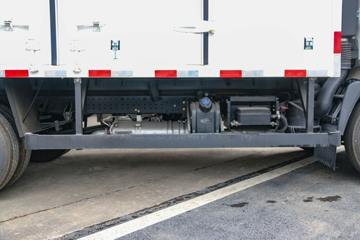 �Ͽ����� ���D30G 140���� 4.1�׵�����ʽ�ῨͼƬ