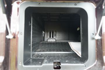 һ����� J6V�ؿ� 560���� 6X4 AMT�Զ���ǣ����(����)(CA4250P66K25T1E6)ͼƬ