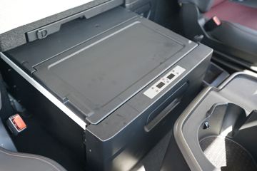 һ����� J6V�ؿ� 560���� 6X4 AMT�Զ���ǣ����(����)(CA4250P66K25T1E6)ͼƬ