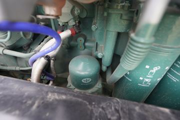 һ����� J6V�ؿ� 560���� 6X4 AMT�Զ���ǣ����(����)(CA4250P66K25T1E6)ͼƬ