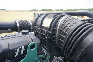 һ����� J6V�ؿ� 560���� 6X4 AMT�Զ���ǣ����(����)(CA4250P66K25T1E6)ͼƬ