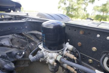 һ����� J6V�ؿ� 560���� 6X4 AMT�Զ���ǣ����(����)(CA4250P66K25T1E6)ͼƬ