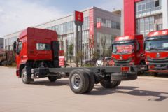 东风柳汽 乘龙H5中卡 轻行版 240马力 4X2 6.8米厢式载货车(国六)(LZ5181XXYH5AC1)