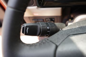 �������� ����H5�п� ���а� 240���� 4X2 6.8����ʽ�ػ���(����)ͼƬ