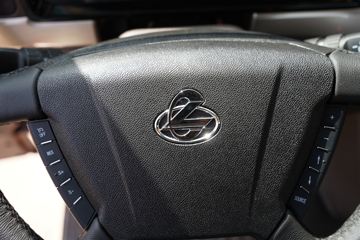 �������� ����H5�п� ���а� 240���� 4X2 6.8����ʽ�ػ���(����)ͼƬ
