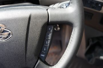 �������� ����H5�п� ���а� 240���� 4X2 6.8����ʽ�ػ���(����)ͼƬ