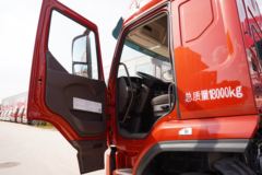 东风柳汽 乘龙H5中卡 轻行版 240马力 4X2 6.8米厢式载货车(国六)(LZ5181XXYH5AC1)