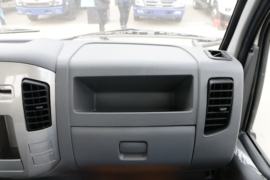 时代骁运&nbsp;自卸车驾驶室                                               图片