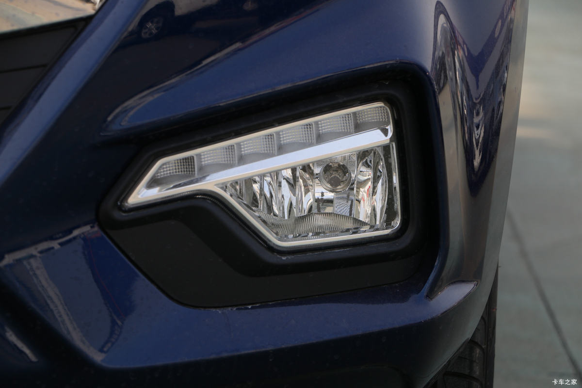 ������ʮ�� ���� 2022�� ���������� 2.4T���� 211���� ���� ����˫��Ƥ��(����)���                                                