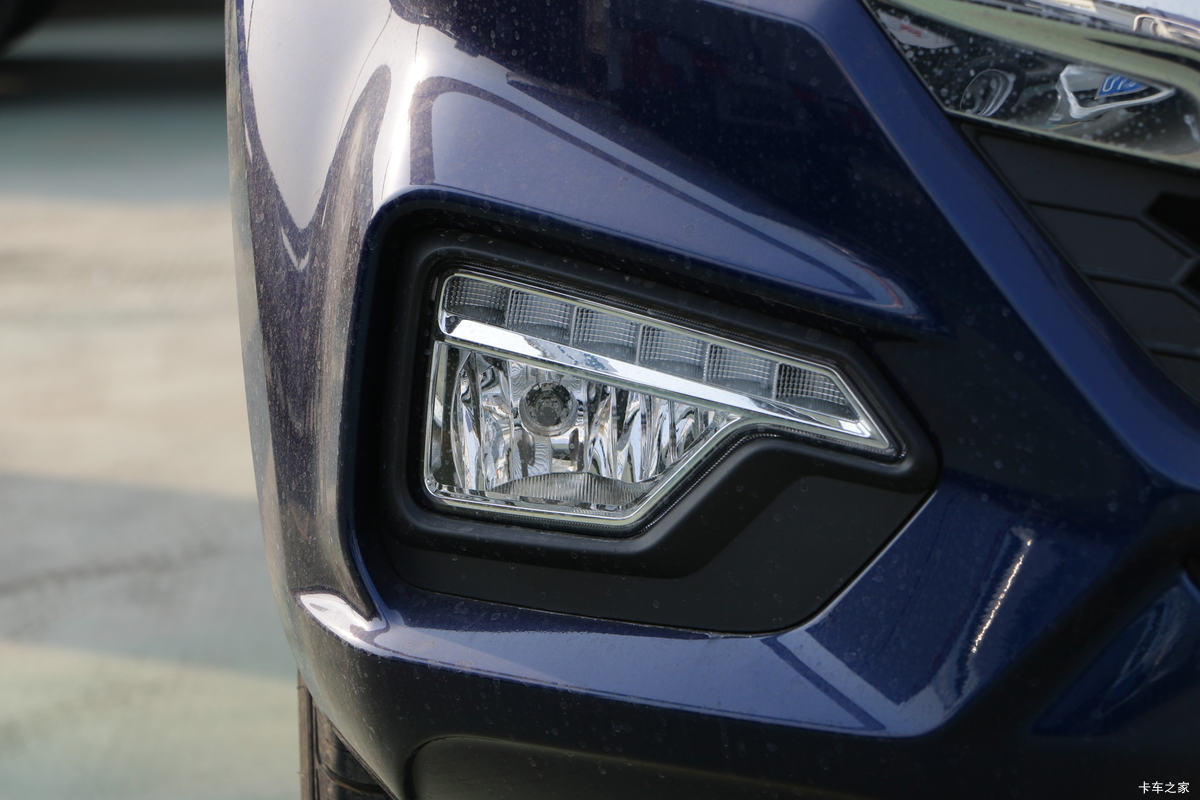 ������ʮ�� ���� 2022�� ���������� 2.4T���� 211���� ���� ����˫��Ƥ��(����)���                                                