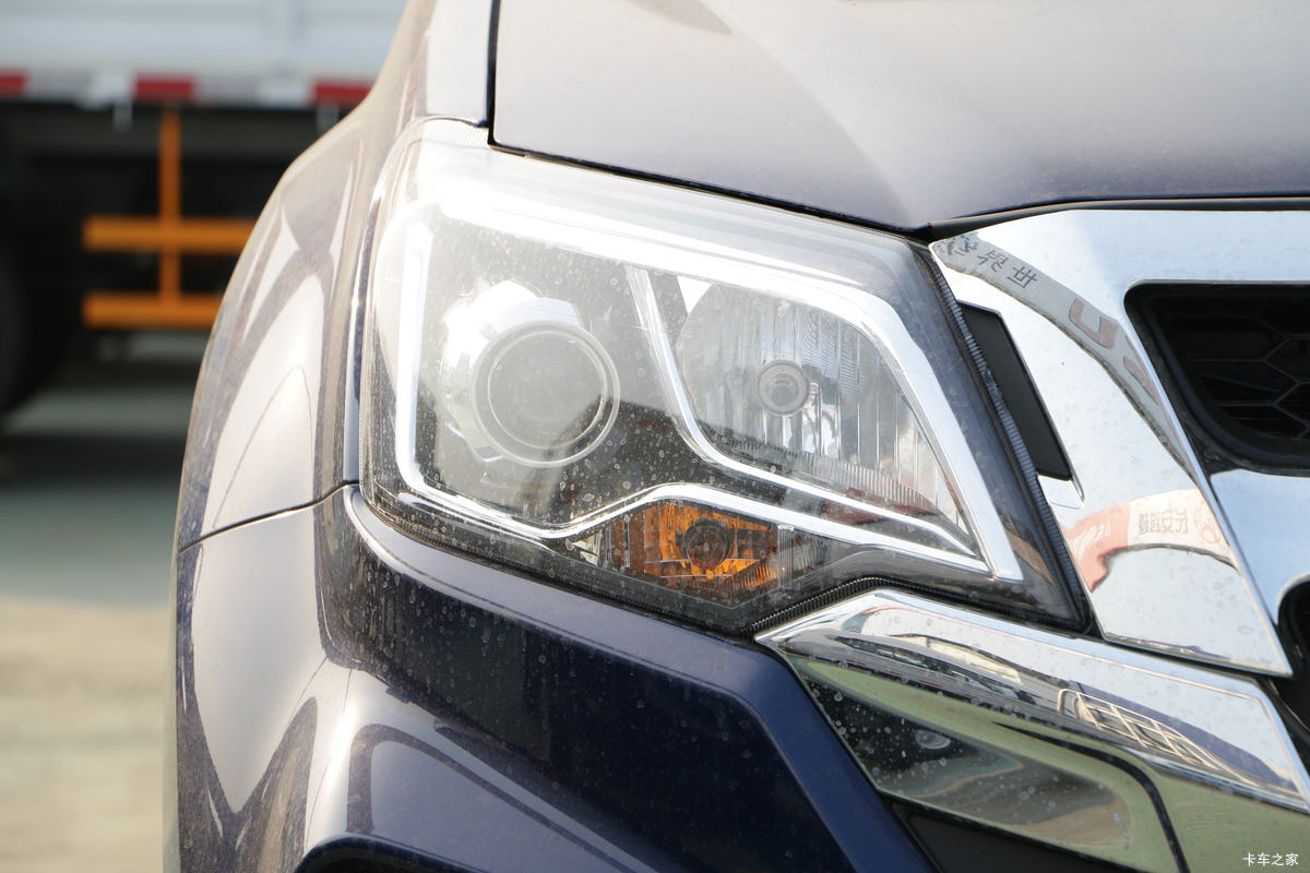 ������ʮ�� ���� 2022�� ���������� 2.4T���� 211���� ���� ����˫��Ƥ��(����)���                                                