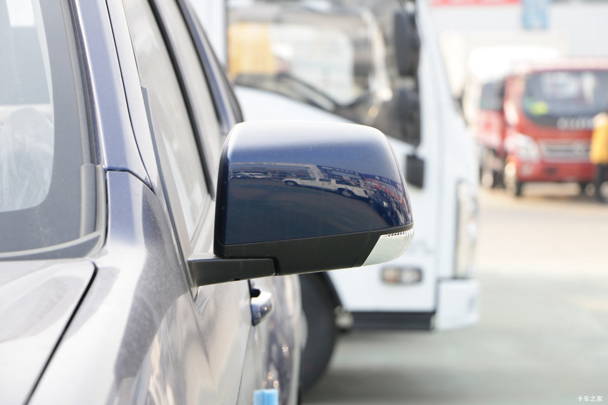 ������ʮ�� ���� 2022�� ���������� 2.4T���� 211���� ���� ����˫��Ƥ��(����)���                                                