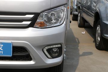 �������� С���Q�� 122���� 4X2 2.7����ж��(����)ͼƬ