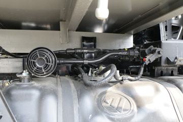 �������� С���Q�� 122���� 4X2 2.7����ж��(����)ͼƬ