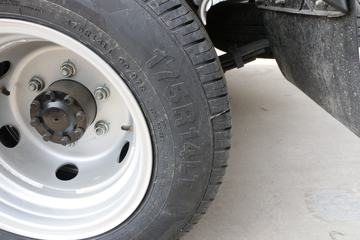 �������� С���Q�� 122���� 4X2 2.7����ж��(����)ͼƬ