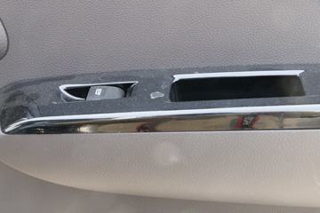 �������� С���Q�� 122���� 4X2 2.7����ж��(����)ͼƬ