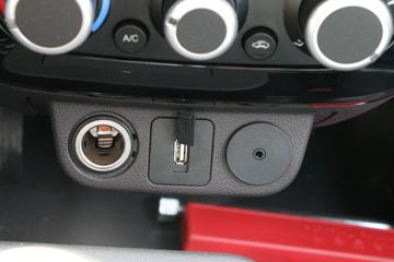 �������� С���Q�� 122���� 4X2 2.7����ж��(����)ͼƬ