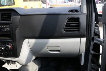 ���� �ž�T52 ������ 1.5L 116���� ���� 2.5��˫������΢��(����)(SQR1027H10)ͼƬ