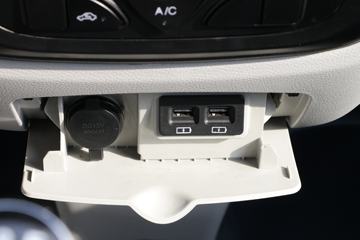 ���� �ž�T52 ������ 1.5L 116���� ���� 2.5��˫������΢��(����)(SQR1027H10)ͼƬ