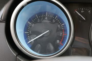 ���� �ž�T52 ������ 1.5L 116���� ���� 2.5��˫������΢��(����)(SQR1027H10)ͼƬ