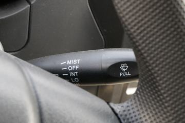 ���� �ž�T52 ������ 1.5L 116���� ���� 2.5��˫������΢��(����)(SQR1027H10)ͼƬ