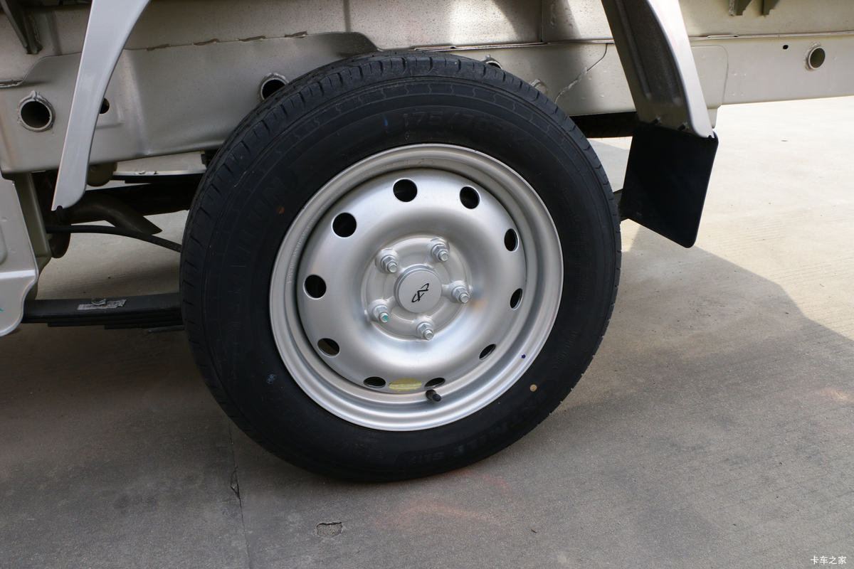  žT52  1.5L 116  2.5˫΢()(SQR1027H10)                                                