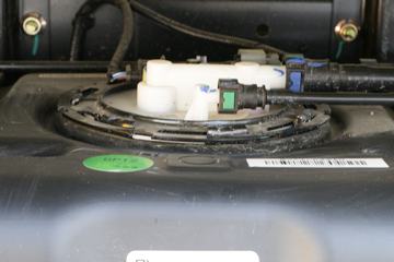 ���� �ž�T70L �¸��� 1.5L 116���� ���� 3.6�׵�������΢��(����)(SQR1031H06)ͼƬ