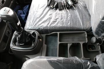 �ɵ��³� V2ϵ�� 150���� 4.15�׵��������Ῠ(����)ͼƬ