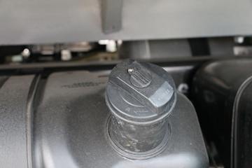 �������� ���S1 PLUS 120���� 4X2 3.3����ж��(7��)ͼƬ