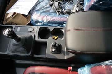 �������� ���S1 PLUS 120���� 4X2 3.3����ж��(������7��)ͼƬ