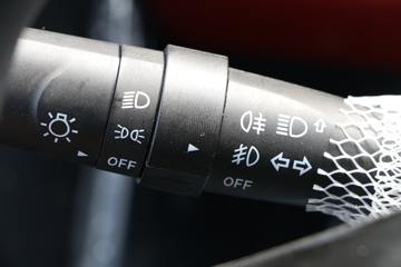 �������� ���S1 PLUS 120���� 4X2 3.3����ж��(������7��)ͼƬ