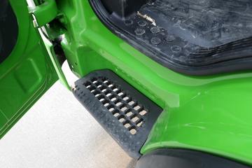 �������� ���S1 PLUS 120���� 4X2 3.3����ж��(������7��)ͼƬ