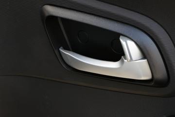 ���� ����M1 1.6L 122���� 3.05�׵�����ʽ΢��(����)(BJ5021XXY3JV2-02)ͼƬ