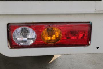 ���� ����M1 1.6L 122���� 3.05�׵�����ʽ΢��(����)(BJ5021XXY3JV2-02)ͼƬ