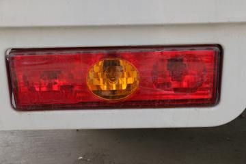 ���� ����M1 1.6L 122���� 3.05�׵�����ʽ΢��(����)(BJ5021XXY3JV2-02)ͼƬ