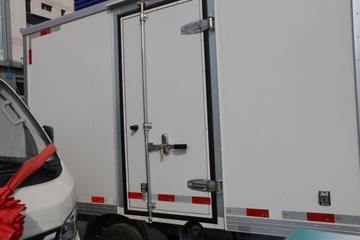 ���� ����M1 1.6L 122���� 3.05�׵�����ʽ΢��(����)(BJ5021XXY3JV2-02)ͼƬ