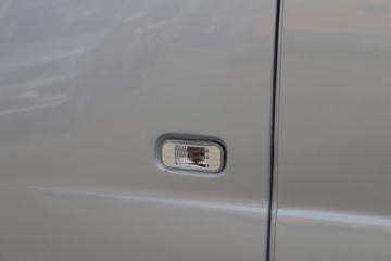 ���� �ž�T70 ������ 1.5L 116���� ���� 3.4�׵�����ʽ΢��(����)(SQR5032XXYH06)ͼƬ