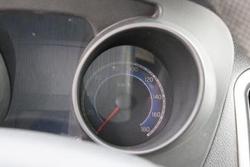 ���� �ž�T70 ������ 1.5L 116���� ���� 3.4�׵�����ʽ΢��(����)(SQR5032XXYH06)ͼƬ