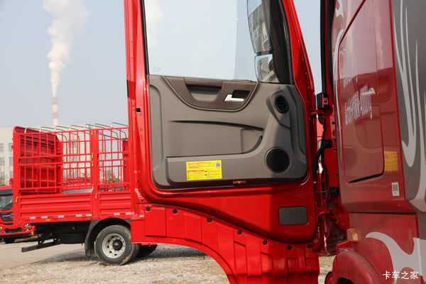 许昌风神东风商务车 天龙旗舰KX 经典版 465马力 6X4优惠