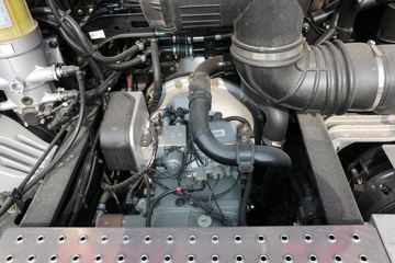 �������ó� �����콢KX ����� 520���� 6X4ǣ����(����)ͼƬ