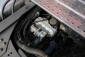 �������ó� �����콢KX ����� 520���� 6X4ǣ����(����)ͼƬ