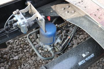 �������ó� �����콢KX ����� 520���� 6X4ǣ����(����)ͼƬ