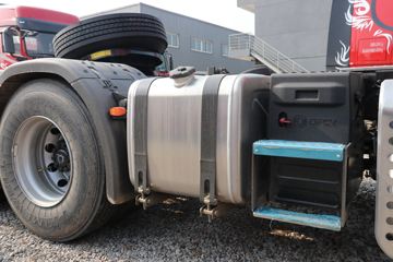 �������ó� �����콢KX ����� 520���� 6X4ǣ����(����)ͼƬ